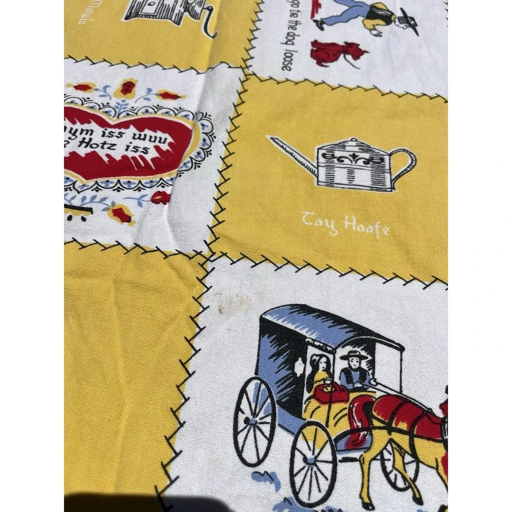 Vintage 1960s Cotton Checkered Tablecloth Pennsylvania Dutch German Amish 48x46